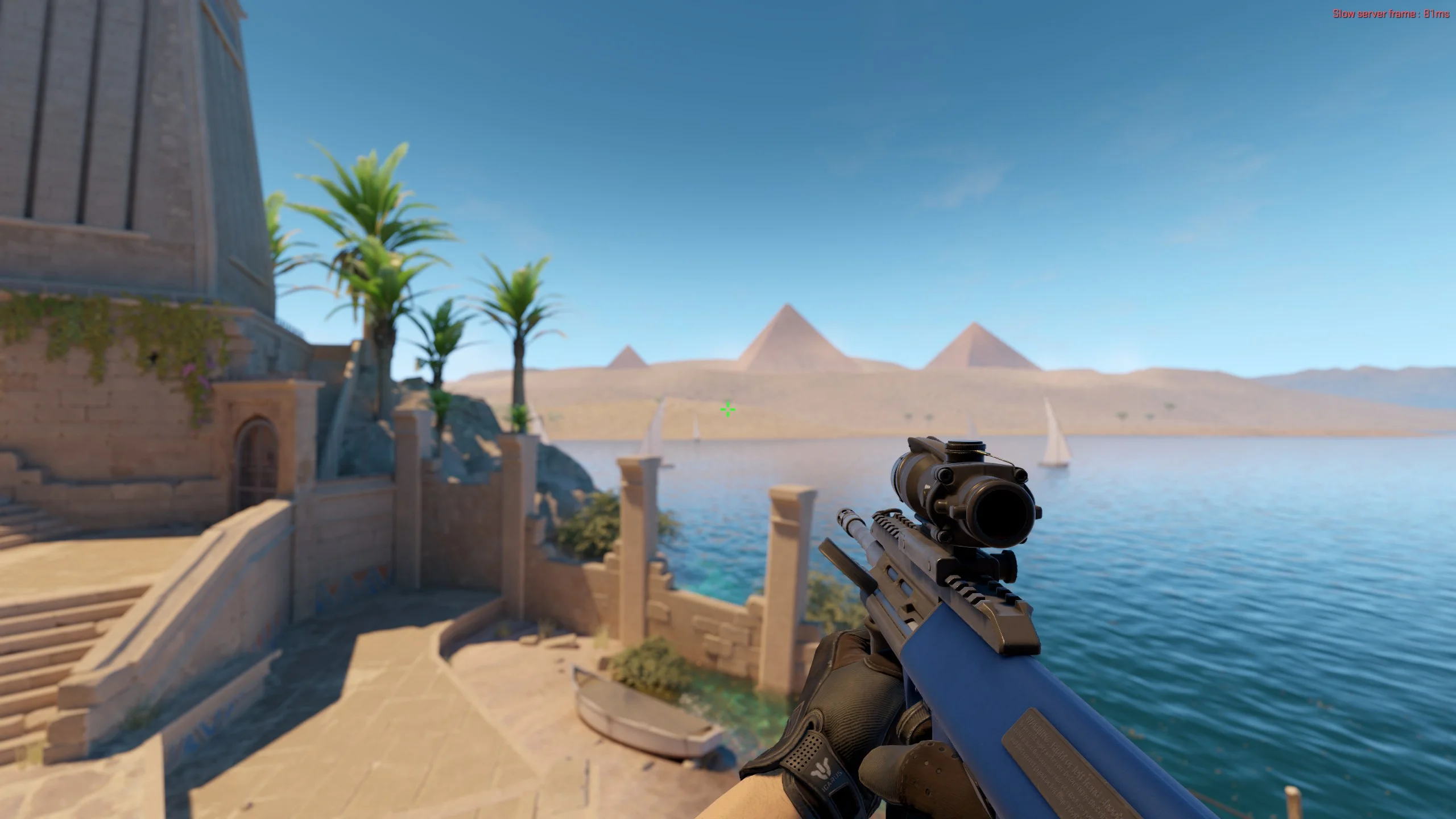 AUG | Anodized Navy - CS2 skin screenshot 1