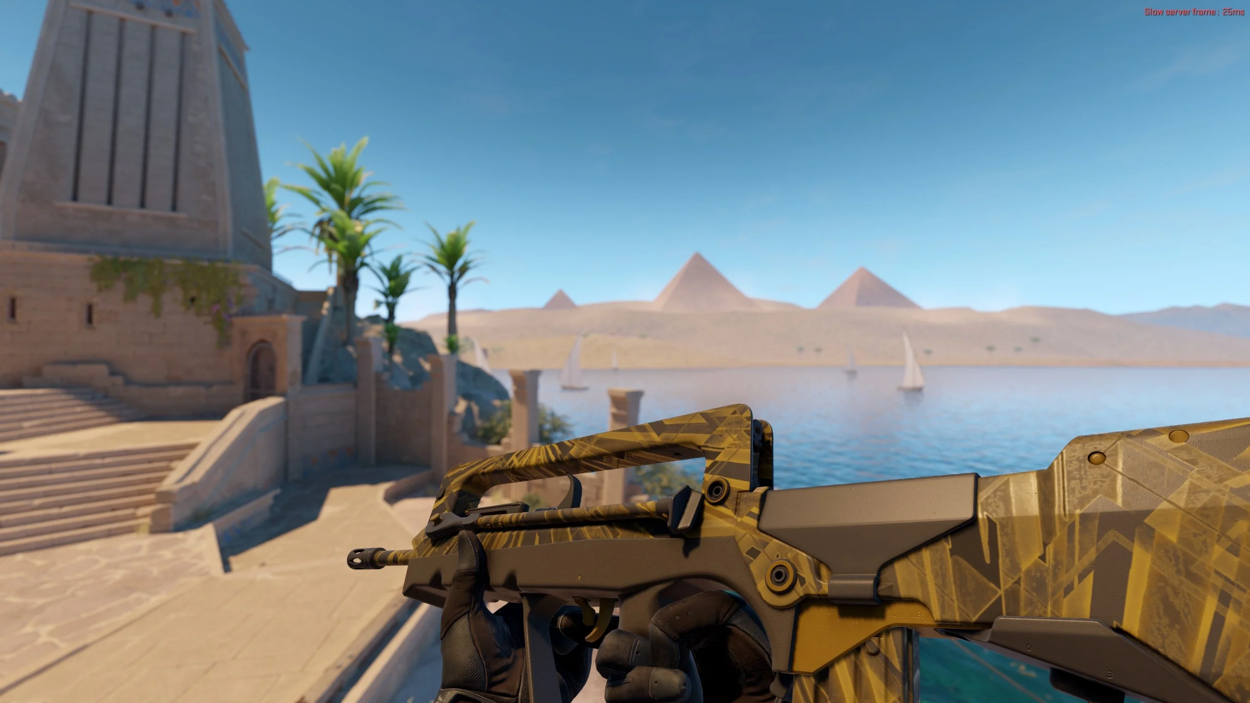 FAMAS | Byproduct - CS2 skin screenshot 2