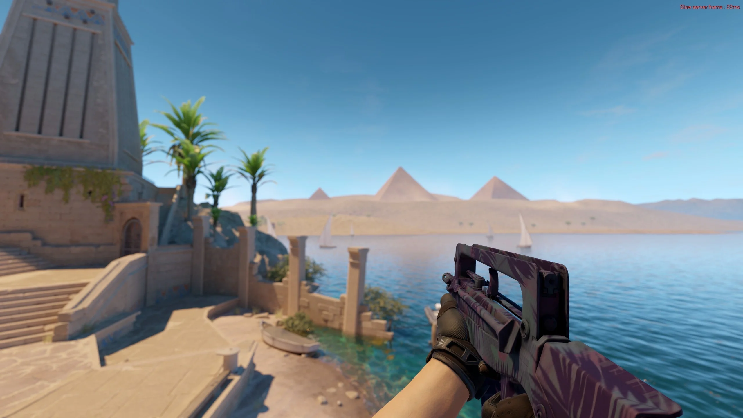 FAMAS | Sundown - CS2 skin screenshot 1