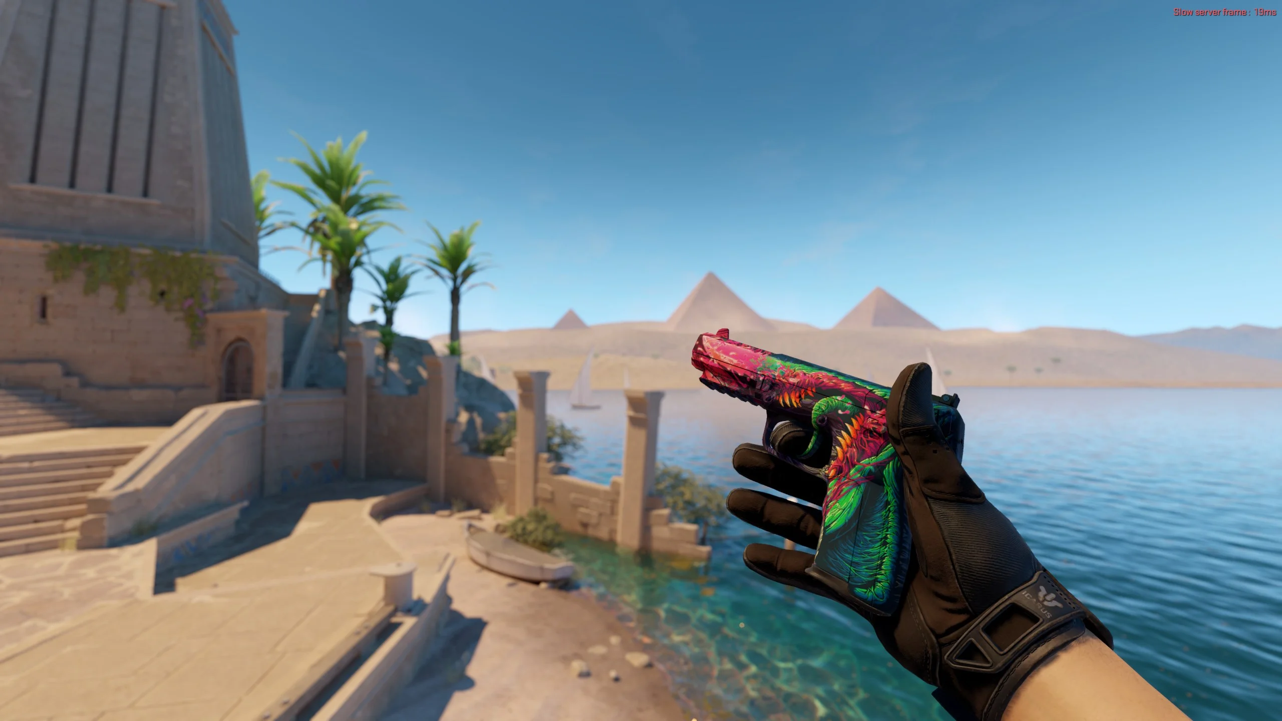 Five-SeveN | Hyper Beast - CS2 skin screenshot 2