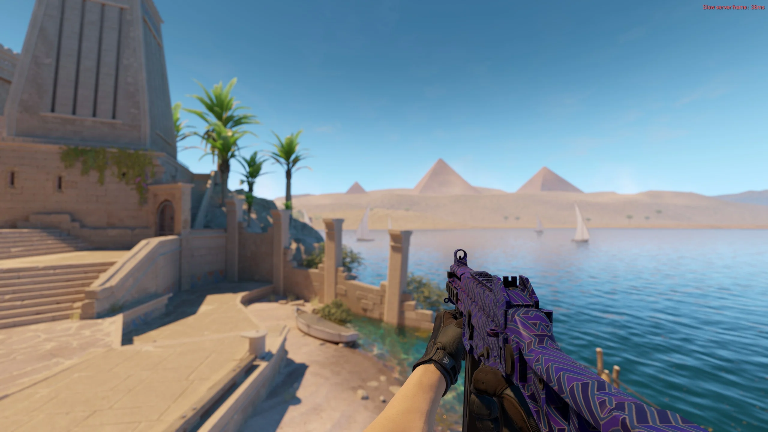 UMP-45 | Minotaur's Labyrinth - CS2 skin screenshot 1